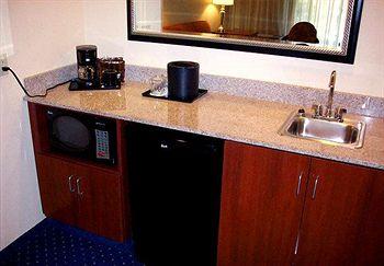 Courtyard By Marriott Albany Hotel Exterior foto